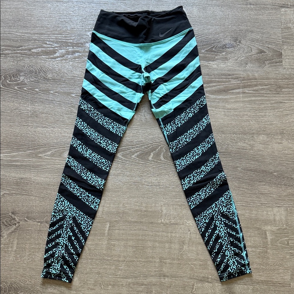Nike Women's XS leggings